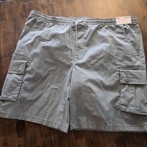 Arizona Men's 3XLT Cargo Shorts in Light Sage. Baggy Fit Flex